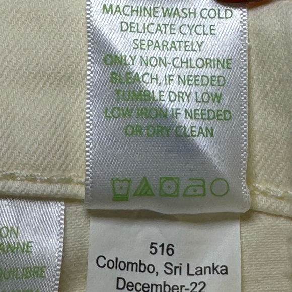 Lilly Pulitzer South Ocean High Rise Straight Leg Jean Lemon Meringue Size 8 NWT - Picture 15 of 16